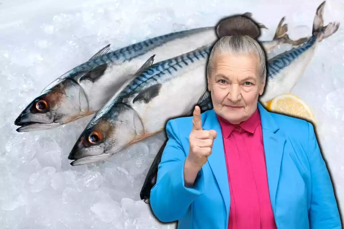Mujer señalando con el dedo con una imagen de fondo de tres pescados